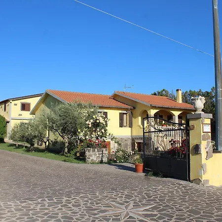 Il Cardoncello فندق